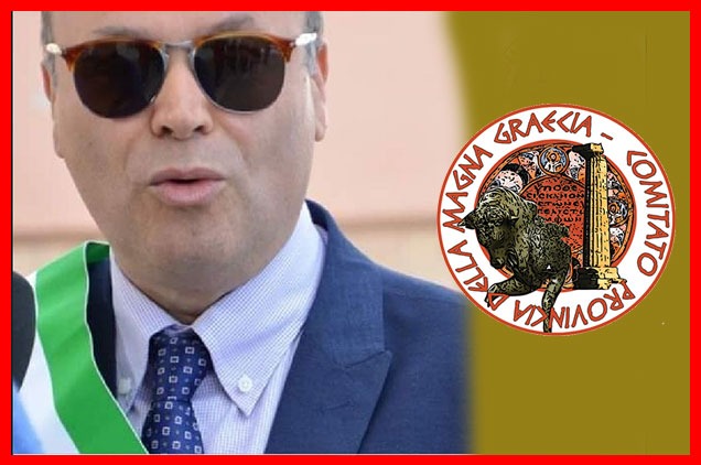 Ospedale di Crotone, mentre chiudono i reparti, i vertici sanitari giustificano l’ingiustificabile.