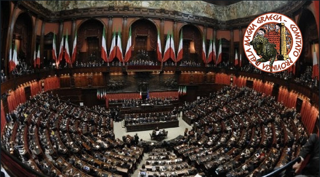 IN PARLAMENTO L’ATTRAVERSAMENTO STABILE DELLO STRETTO, MENTRE LE AMMINISTRAZIONI JONICHE TACCIONO. INVEROSIMILE L’ATTEGGIAMENTO DELLA PARTITOCRAZIA